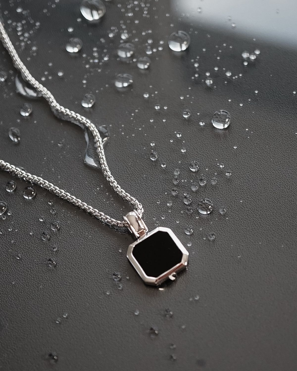 Pendent Neclace