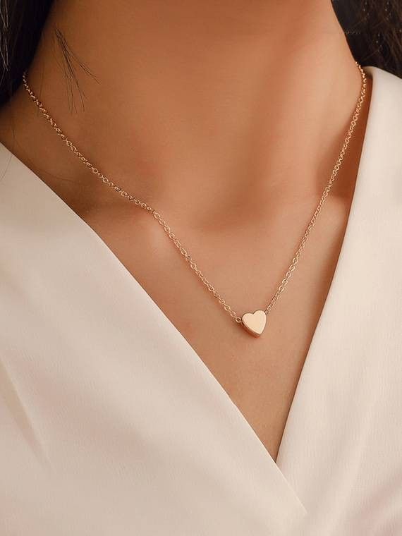 Golden Heart Minimal Necklace
