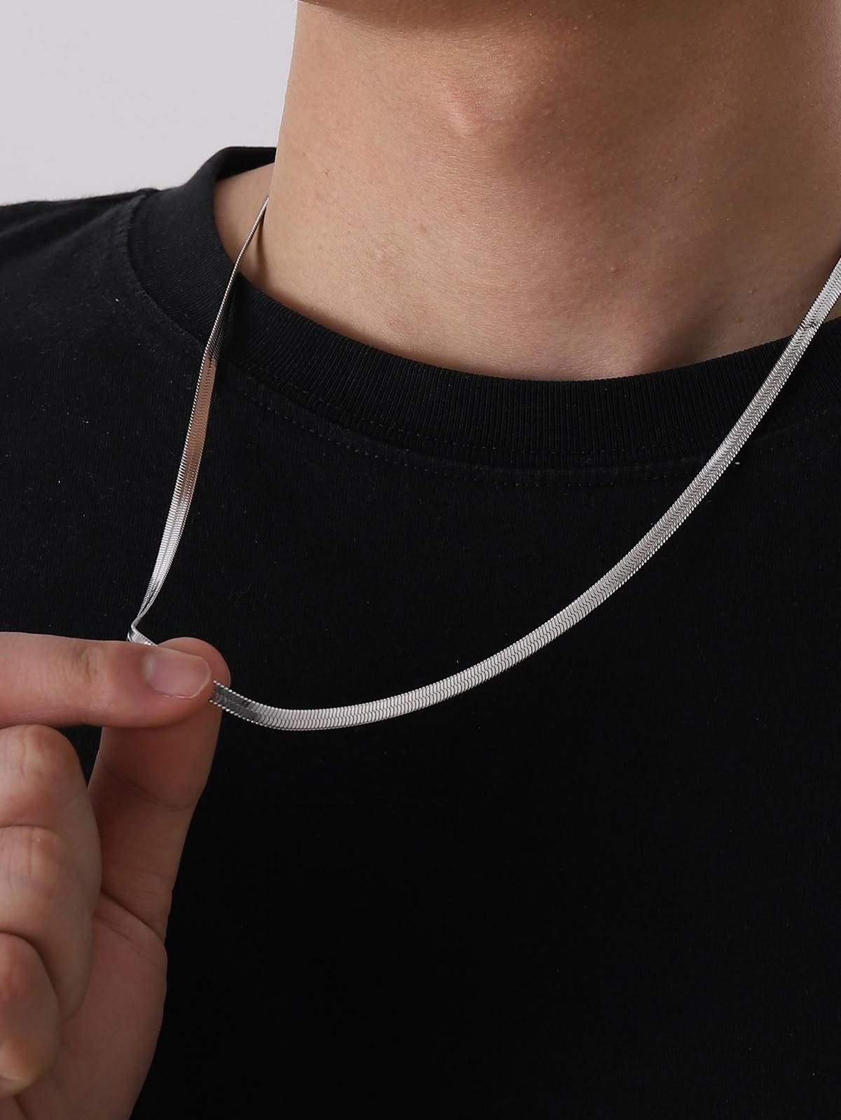 Unisex Minimalist Chain Necklace