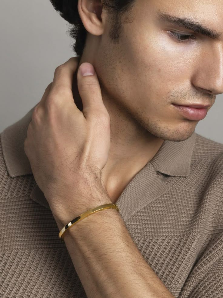 Dove Bangle