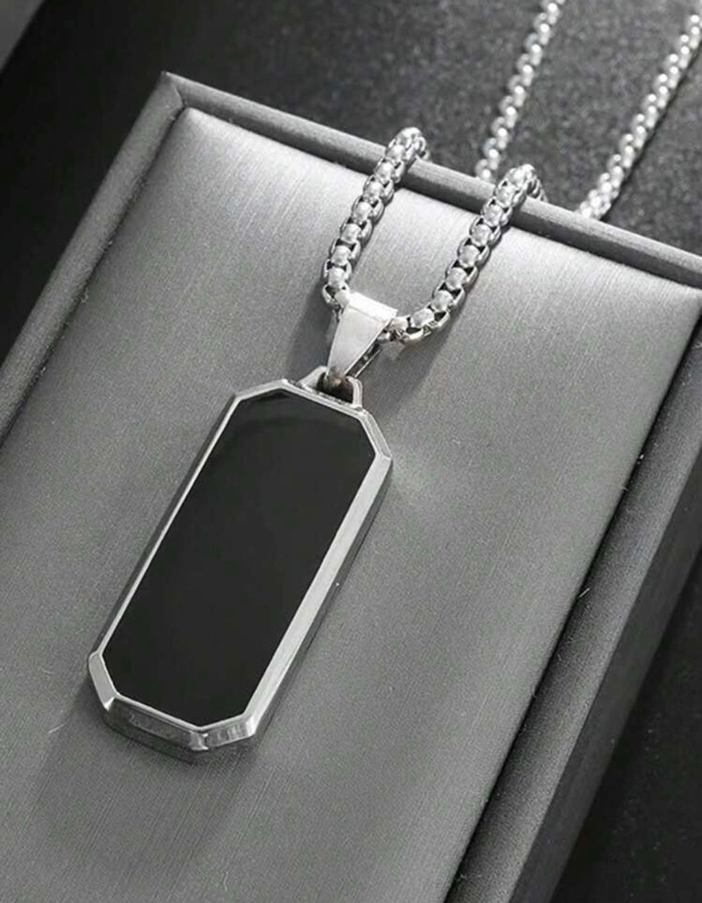 Silver pendant Unisex