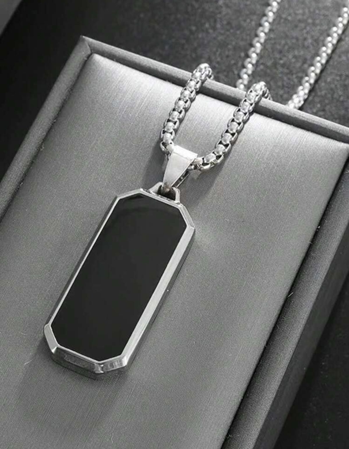 Silver pendant Unisex