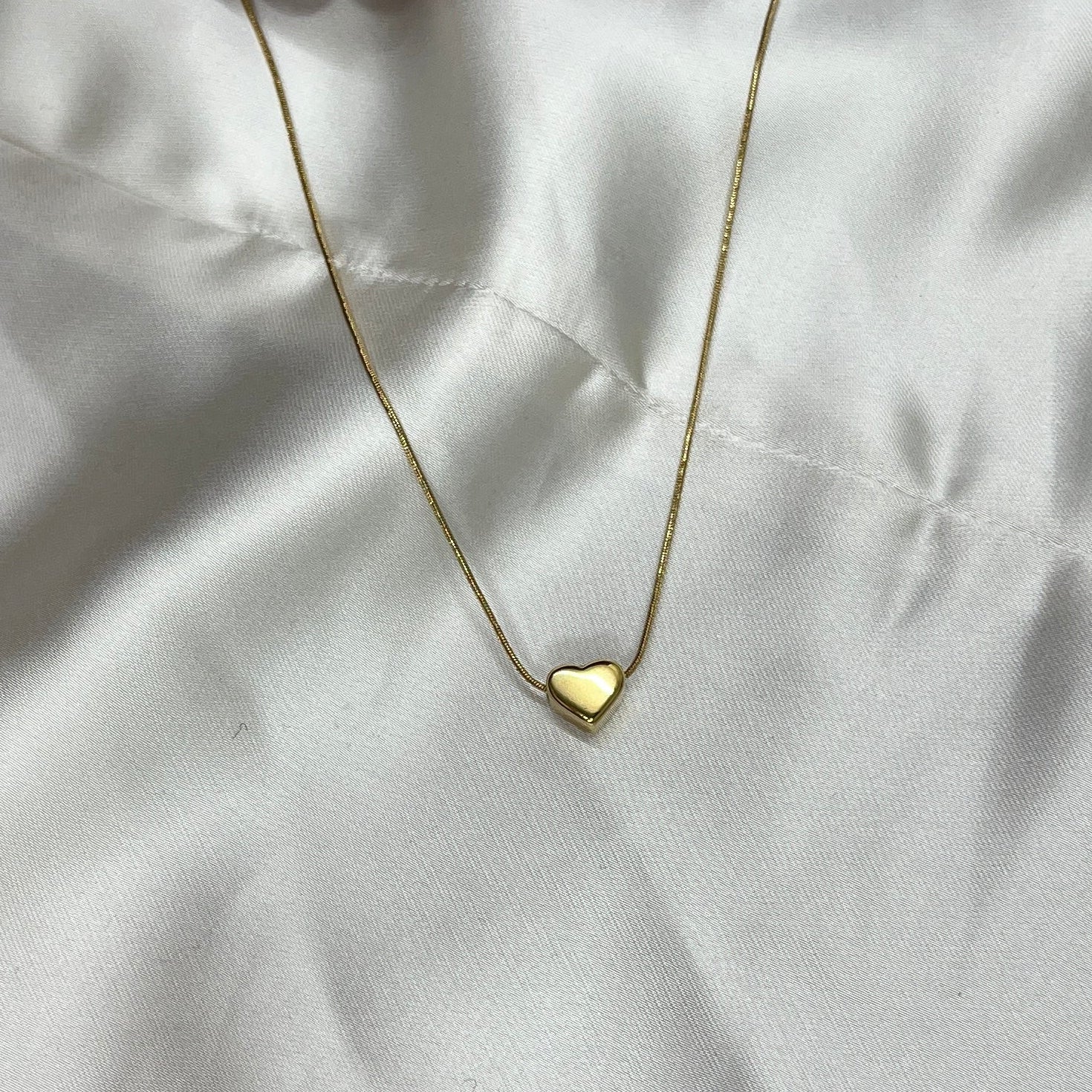 Dainty Mini Heart Necklace
