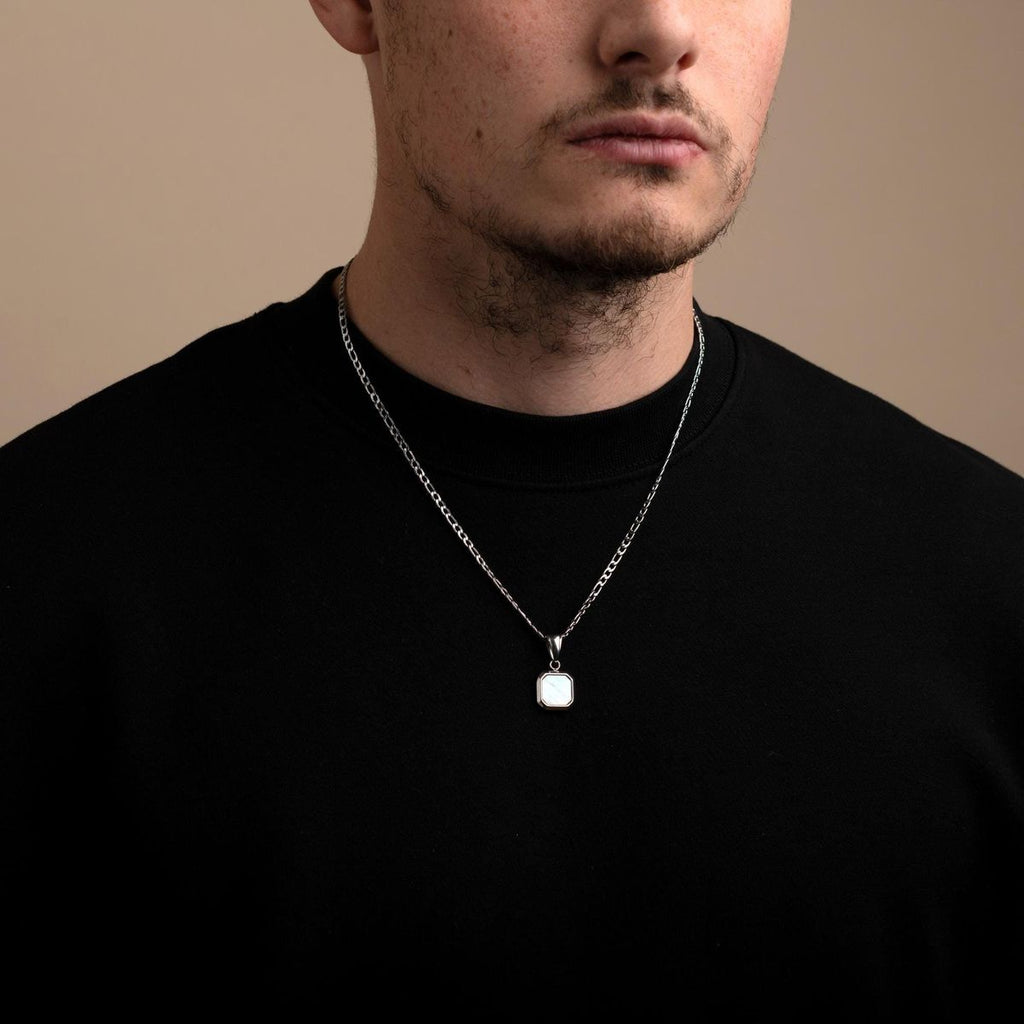 Dual sided Pendant Pearl White & Black in Golden And Silver Chain