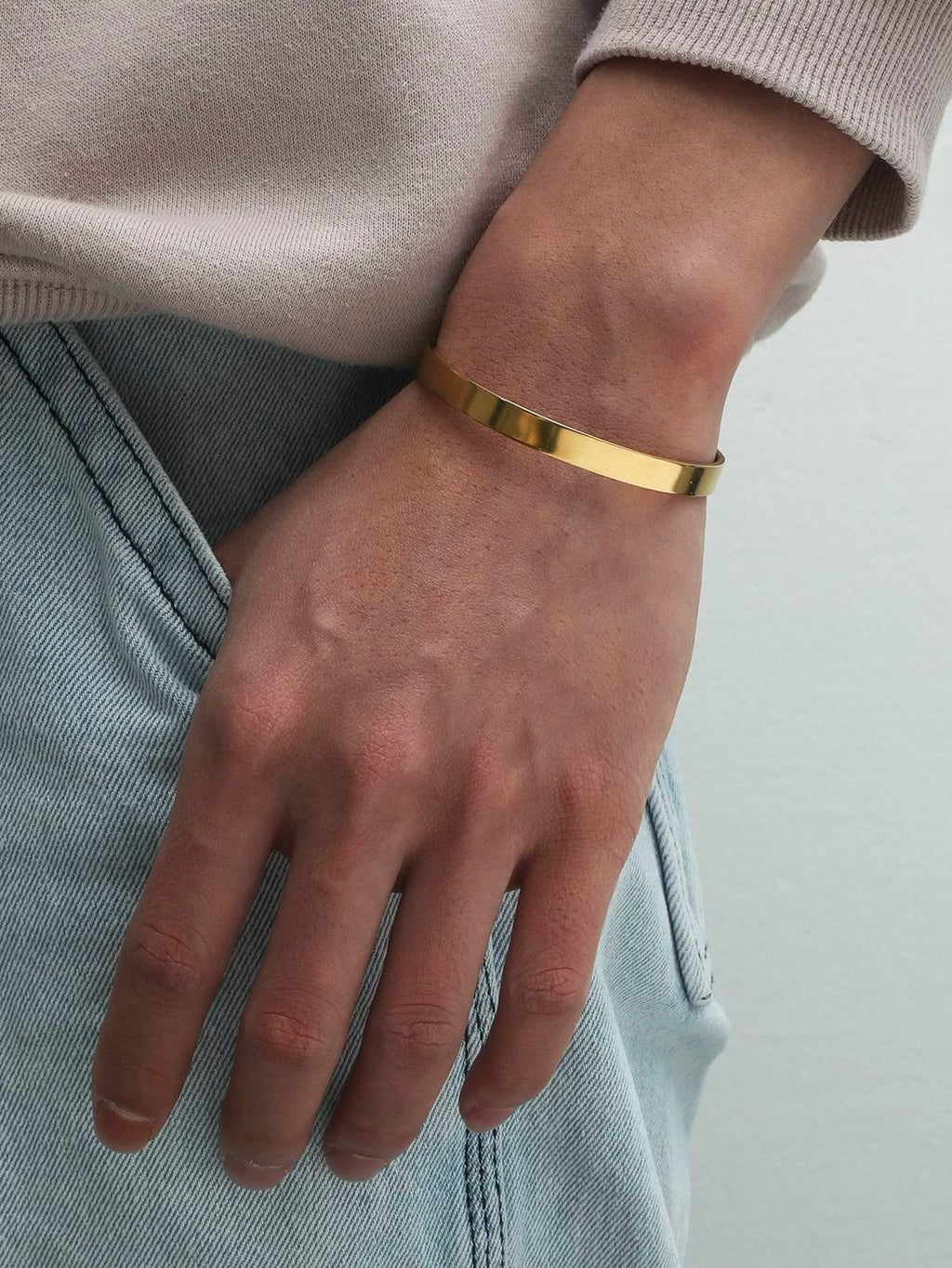 Dove Bangle